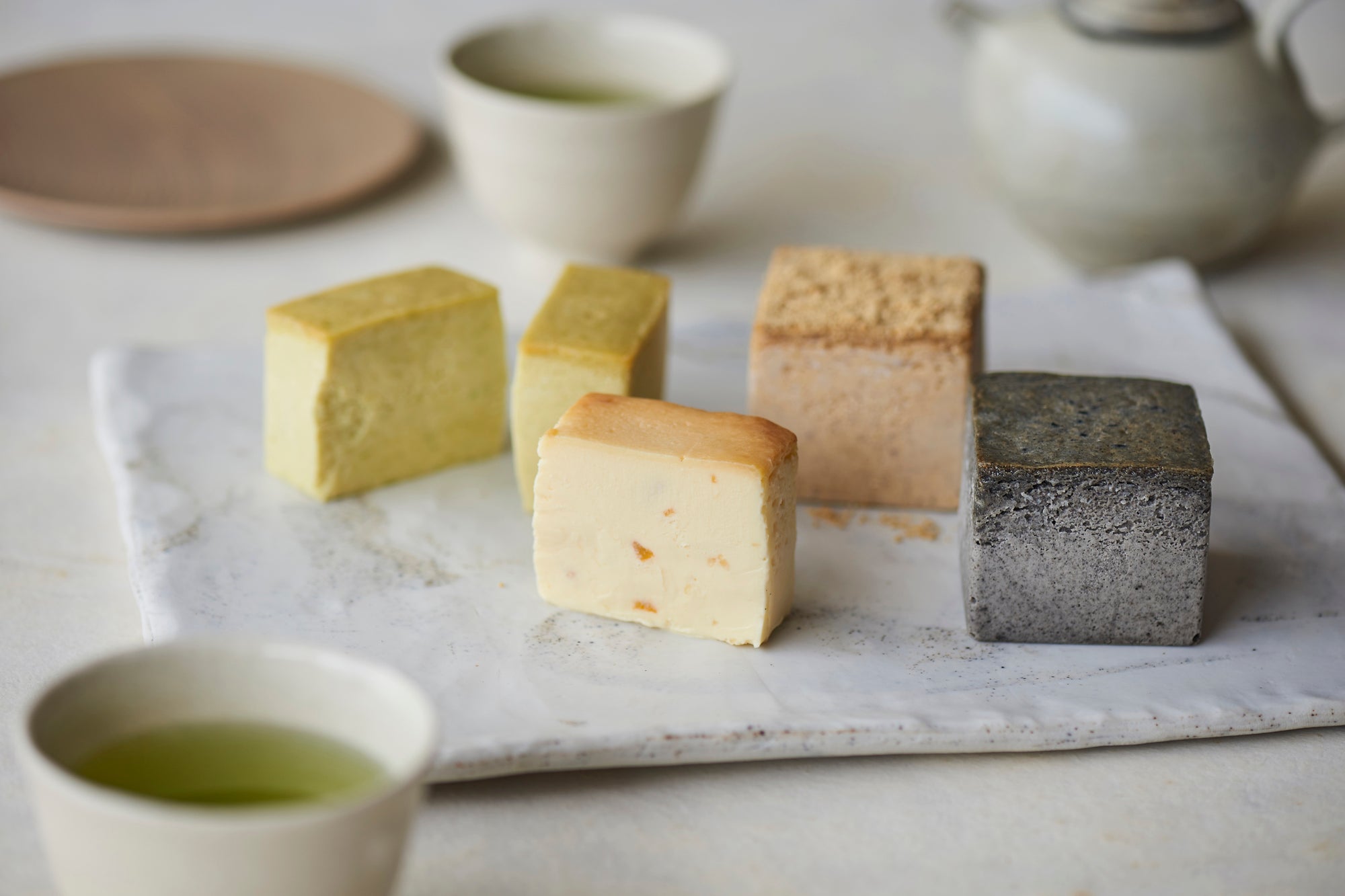 Mr. CHEESECAKE assorted 4-Cube Nagomi