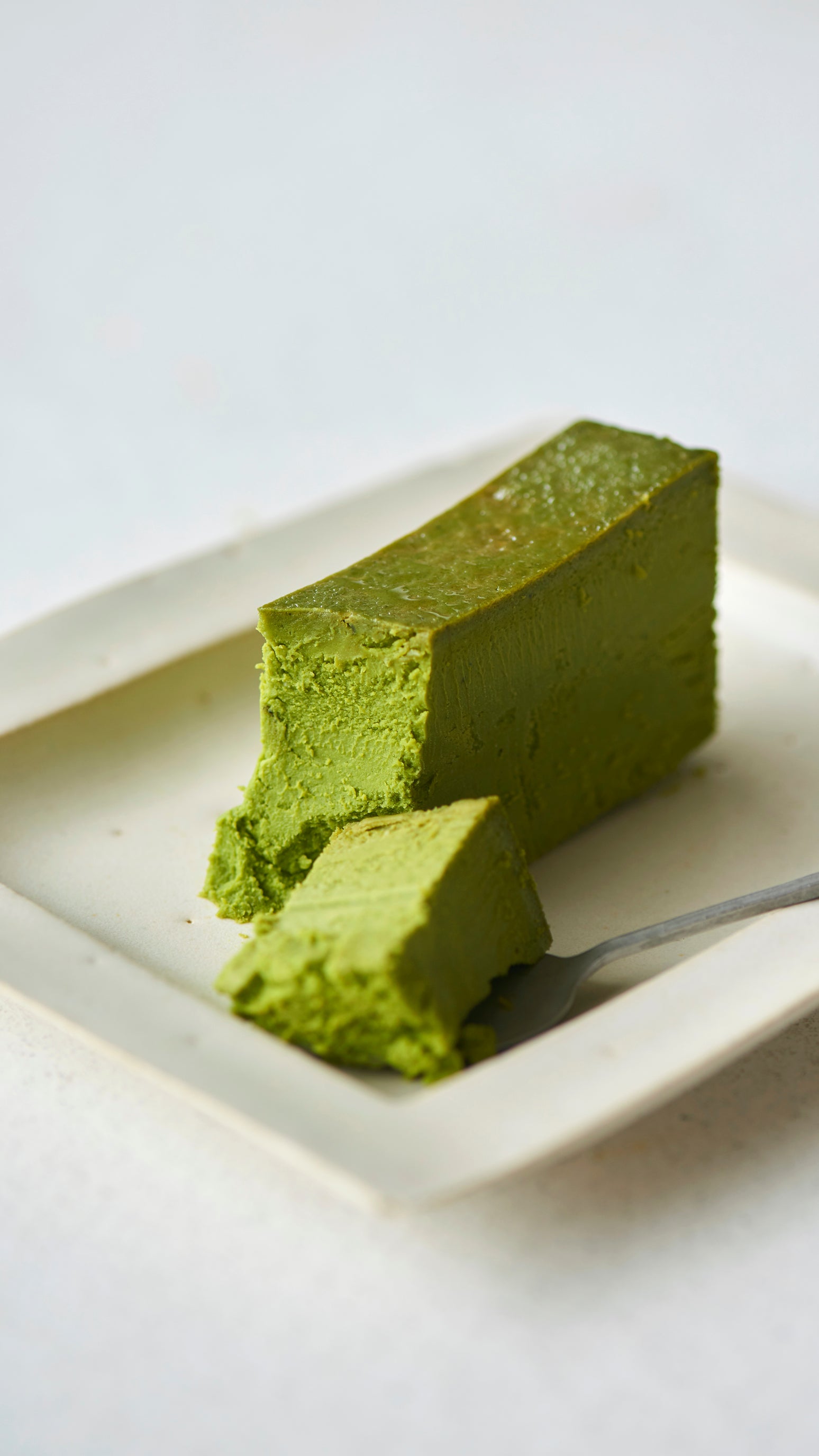 DACQ CHEESE CREAM SANDWICH Classic & Mr. CHEESECAKE Matcha
